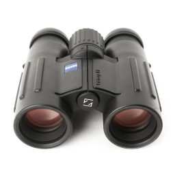 دربيل زايس ذو جودة عالية ومتميزة بتقريب 32×10 