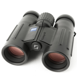 دربيل زايس ذو جودة عالية ومتميزة بتقريب 32×10 