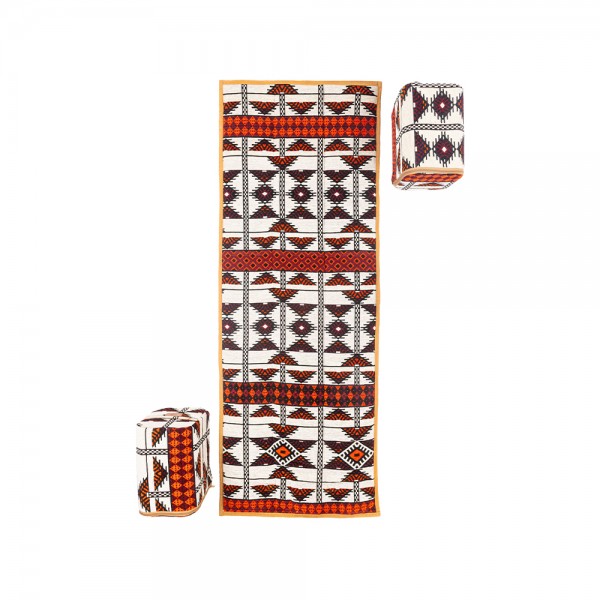 فرشة ارضية مع مركي