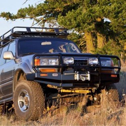 ARB 3411050 صدام امامي  تويوتا لاندكروزر 1990-1997