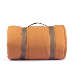 الرماية - مرتبة حمراء مع إسفنجة - مريحة ومتعددة الاستخدامات