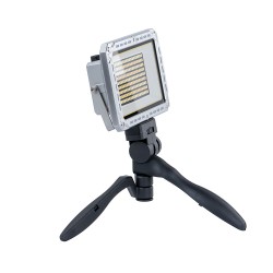 واندر - كشاف مع حامل ثلاثي - الأبيض 2100 لومن  / الأصفر 1700 لومن