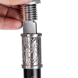 الرماية - عصا مشي بسكين