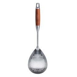 الرماية - ملعقة طبخ بمقبض خشبي