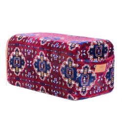 الرماية - تكاية تراثية عنابي مقاس (24×24×50)سم - طراز شعبي مريح